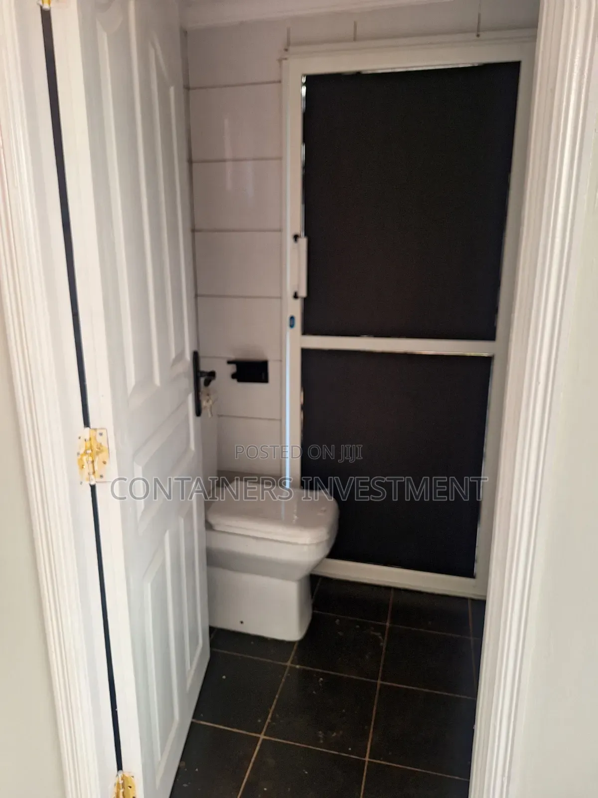 Modern Container Staudio Housed for Sale- Ready to Move In.