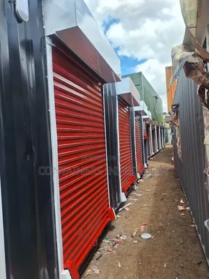 40ft Containet 5 Stalls for Sale- Up for Grabs
