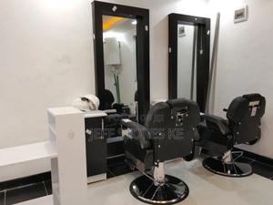 Executive Black Barbering Seat - thumbnail 2