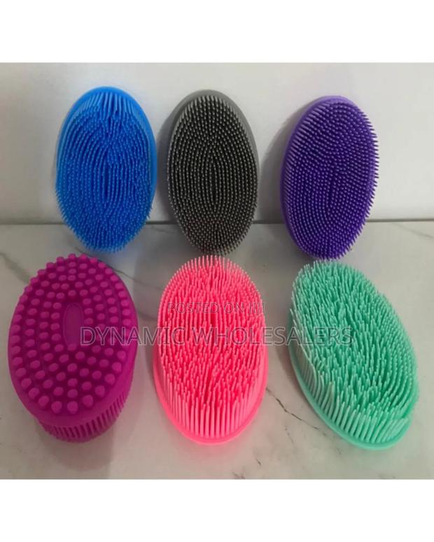 Silicon Bath Brush - thumbnail 3