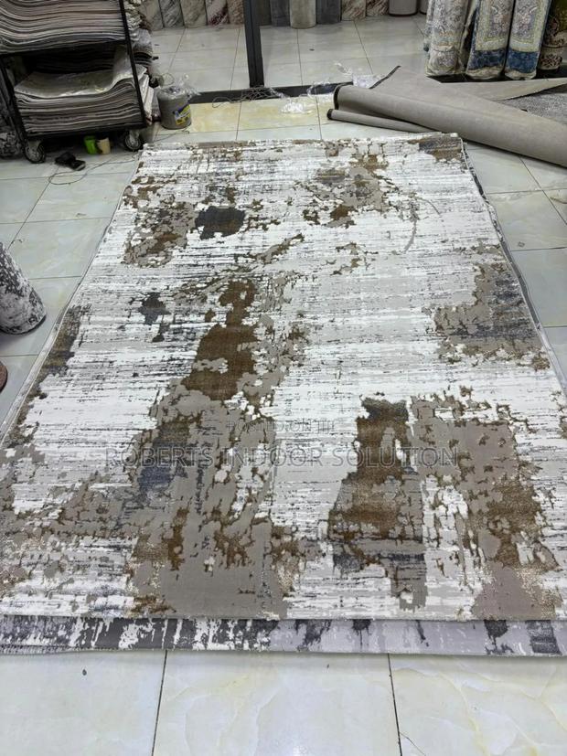 6/9 First-Rate Rugs