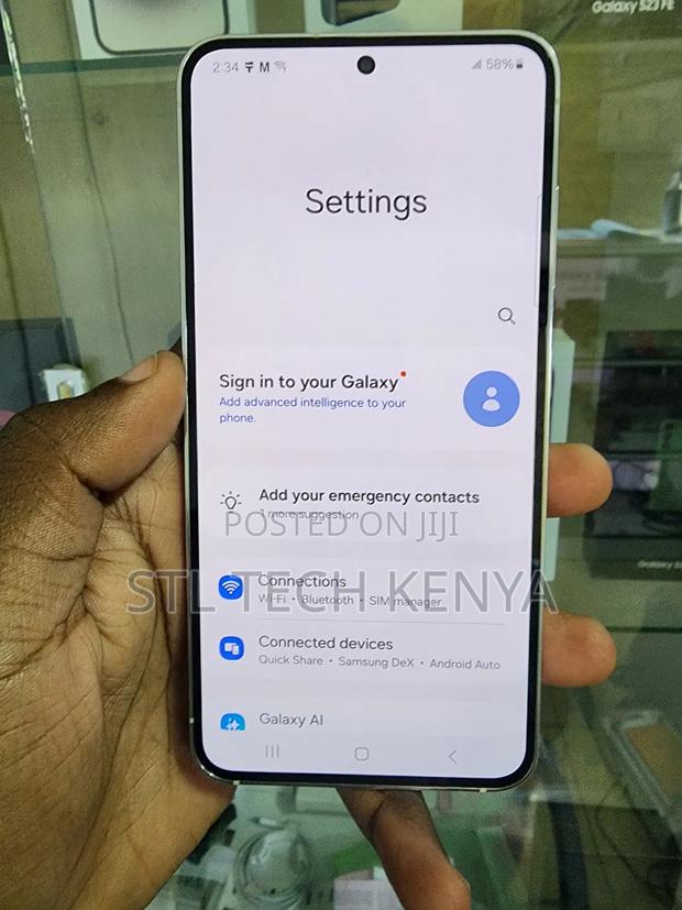 Samsung Galaxy S23 128 GB White - thumbnail 3