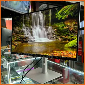 Dell QHD ( Dell P2723d) 27-Inch Screen Display Ips Monitor