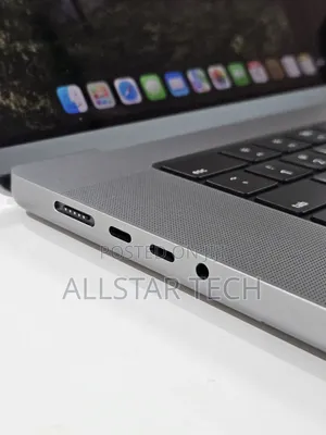 Laptop Apple MacBook Pro 2021 M1 16GB Apple M1 Pro SSD 1T