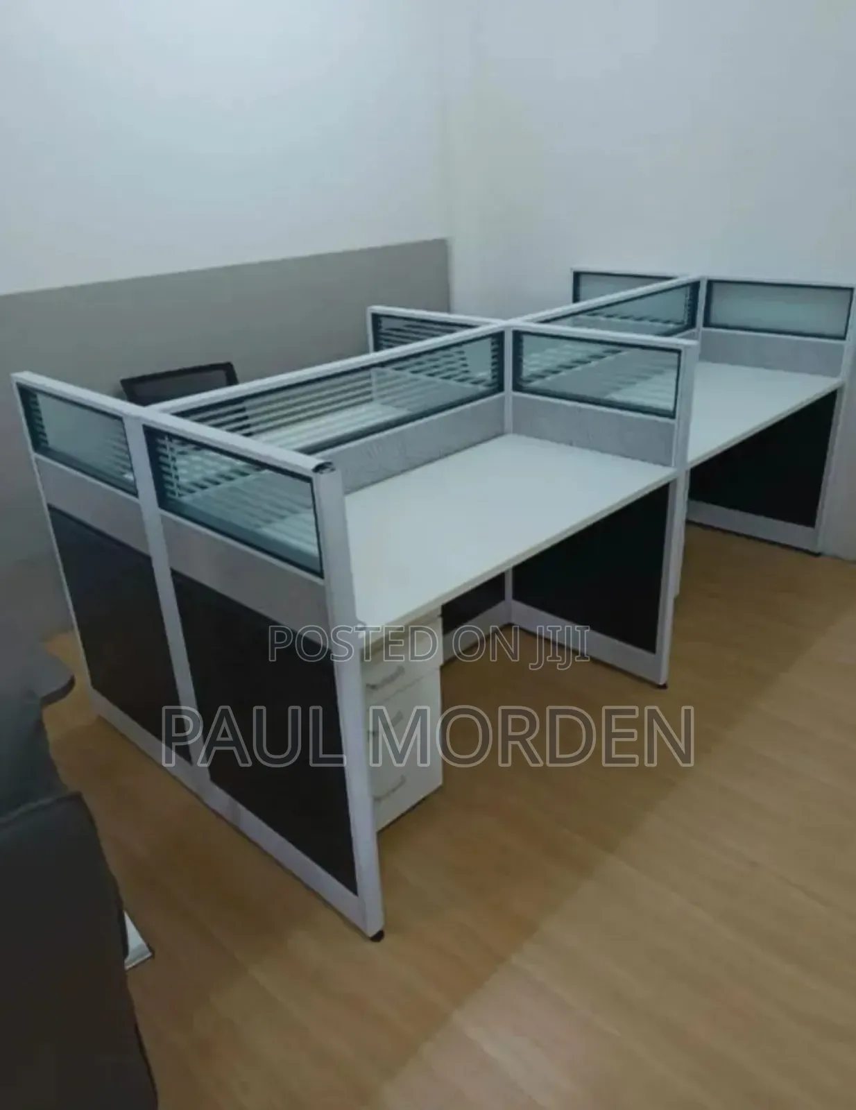 Four Way Working Station