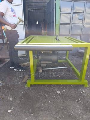 Wood Cutting Table Saw Machine - thumbnail 2