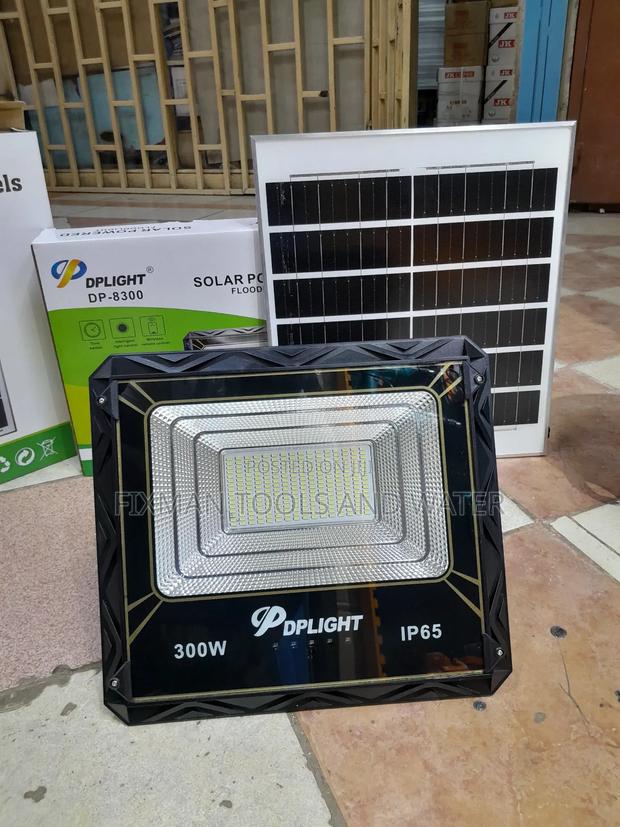 Security Dp Solar Light 300 Watts With Panel And Remote