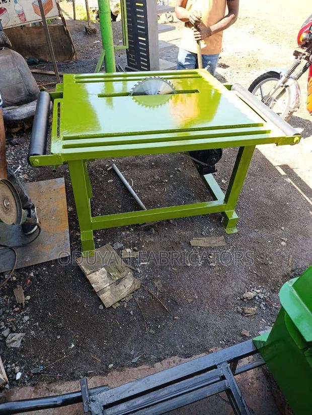 Wood Cutting Table Saw Machine - thumbnail 3