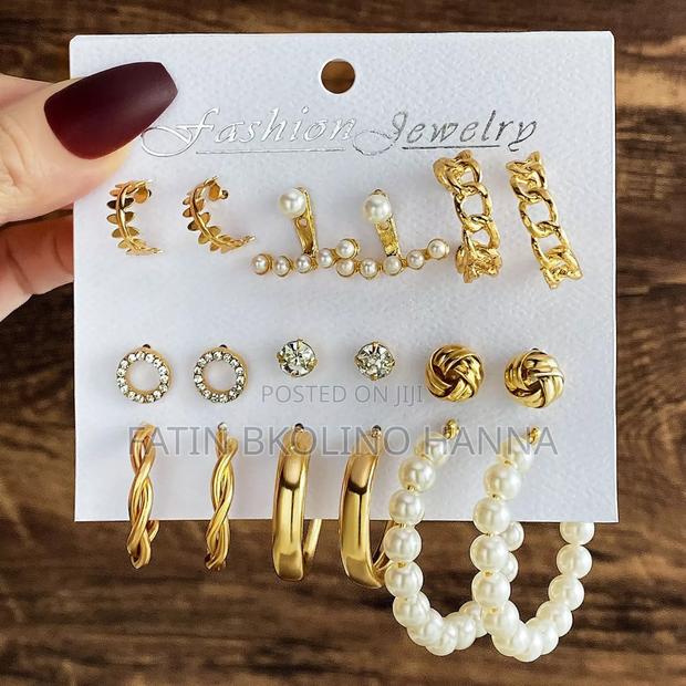 Earrings Pack - main view