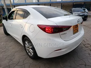 Mazda Axela 2016 White