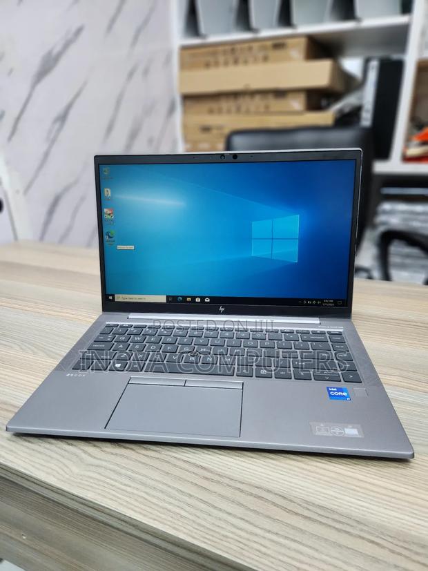 Laptop HP ZBook Firefly G8 16GB Intel Core I7 SSD 512GB