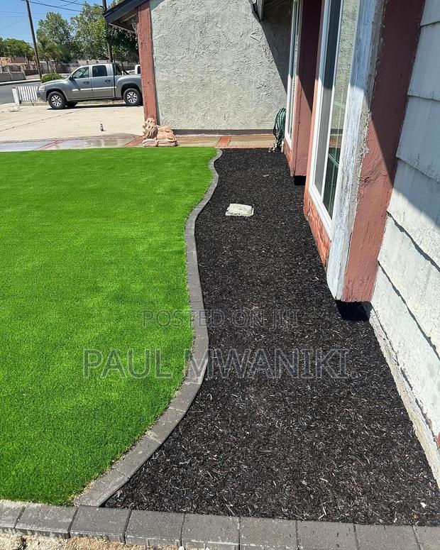 Artificial Turf Grass - Outdoor/Indoor - thumbnail 3