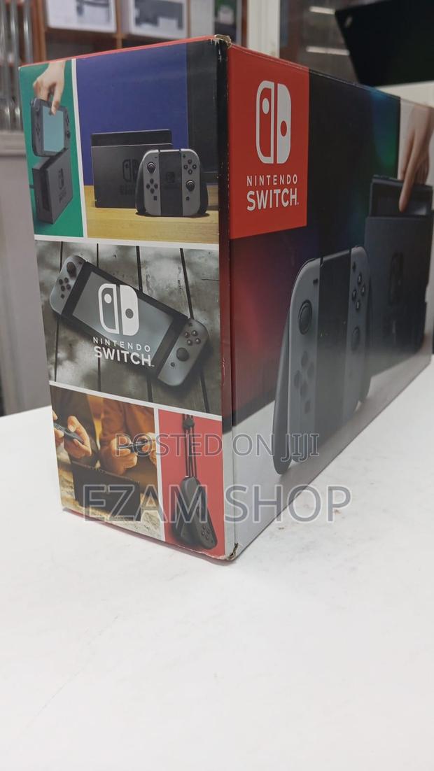 Nintendo Switch - thumbnail 4