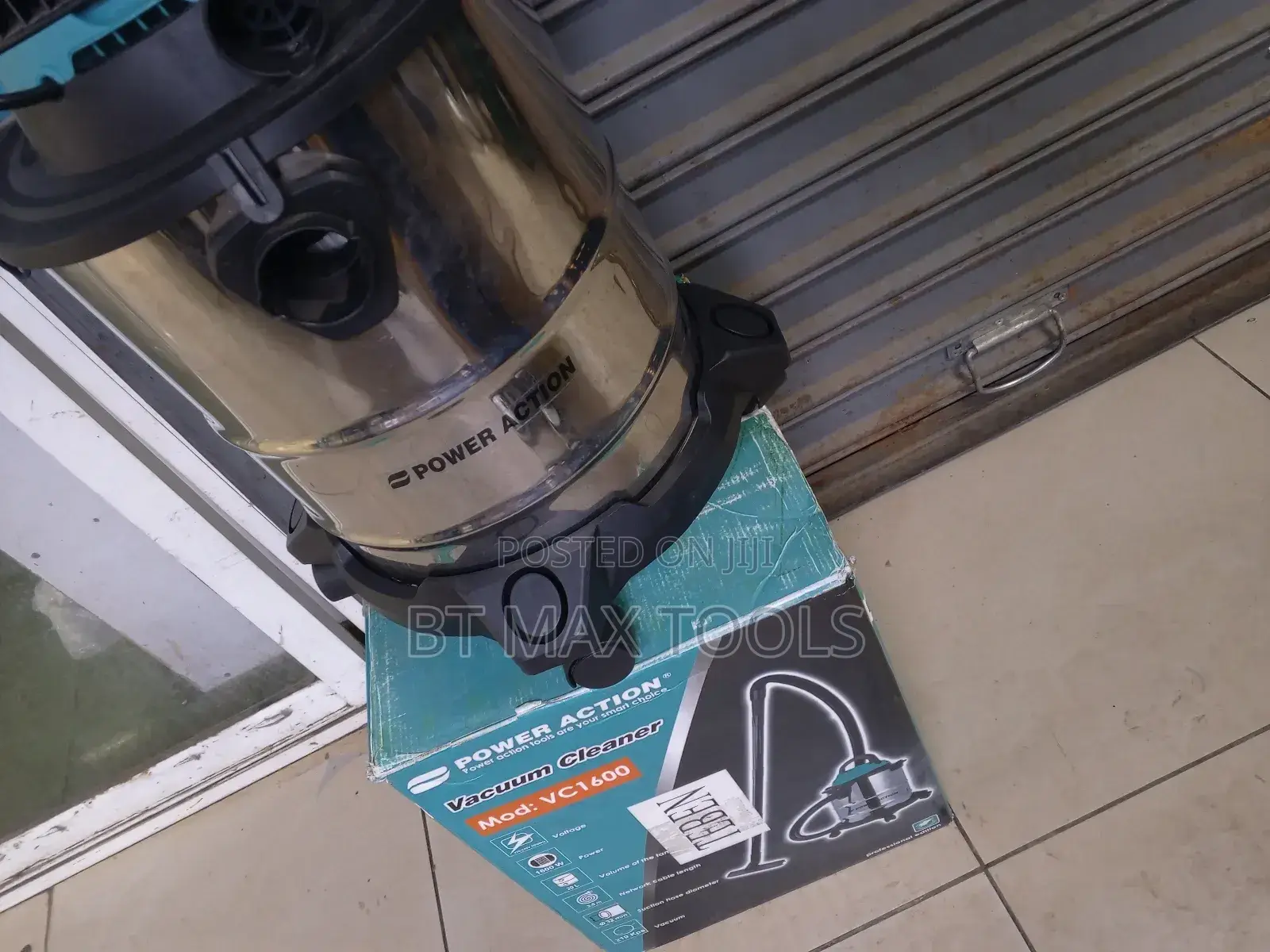 Dry Washing Vacccum Cleaner