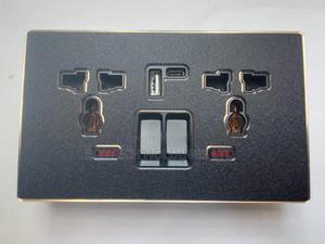 Executive Twin Socket Usb Type C Gold Lining - main view