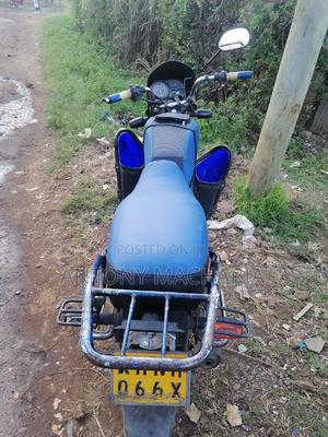 Honda CB 2023 Blue - thumbnail 2