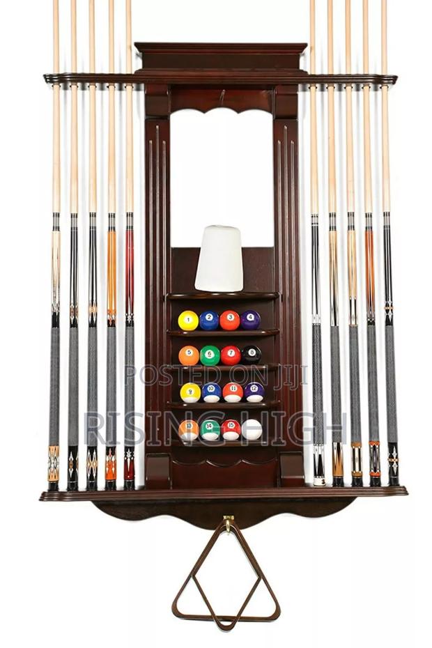 With Smooth Finish Quality Cue Sticks for Pool Table