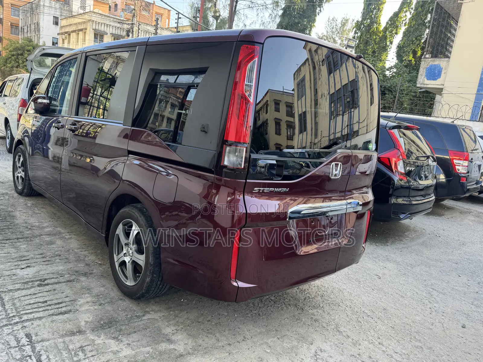 Honda Stepwgn 2019 Purple
