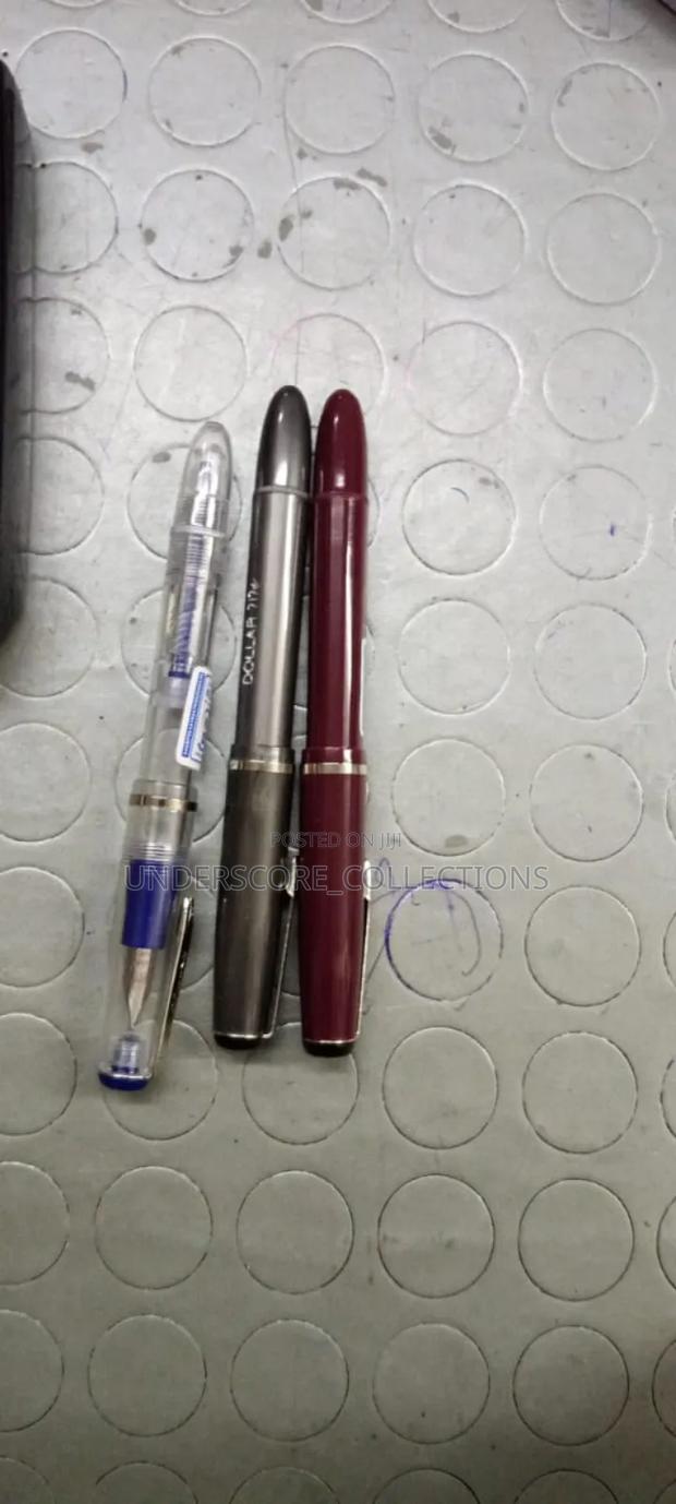 Fault Pen  Ink Refill Pen - main view