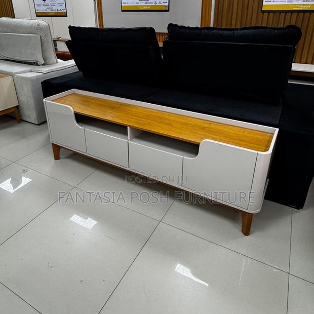 Tv Stand at a Negotiable Price