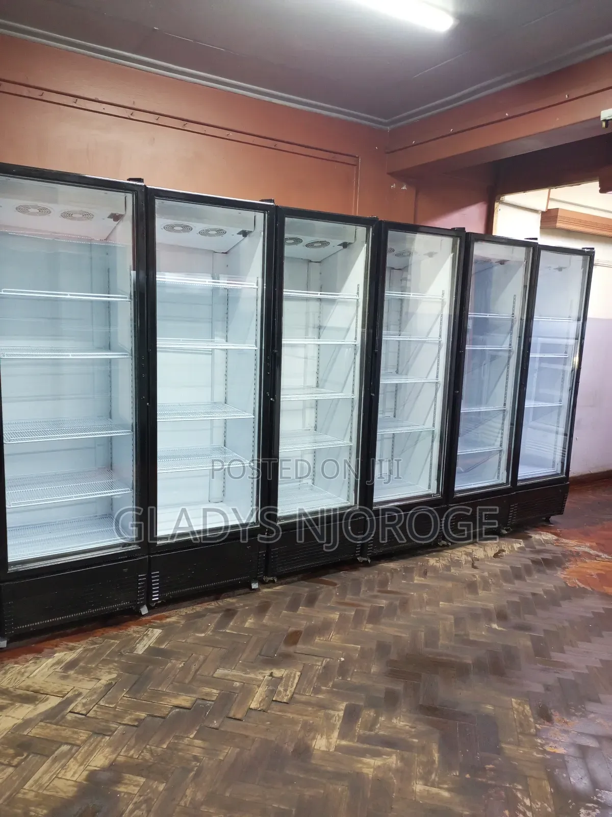 Perfect Working Chiller (Neat Well Maintained)