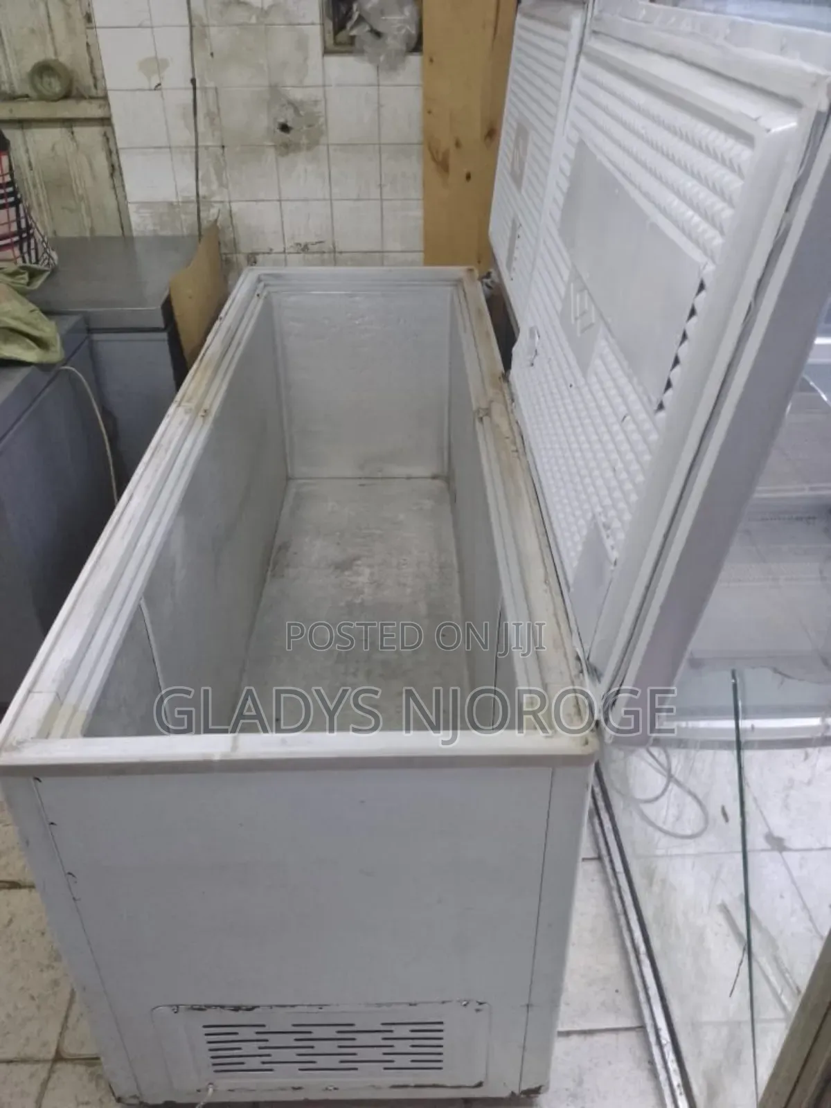 Premier( 850l) Deep Freezer Fridge