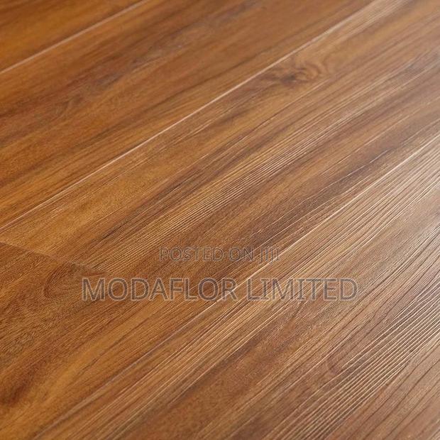 “Sleek, Sturdy Stunning!” With Dry Back Vinyl Flooring