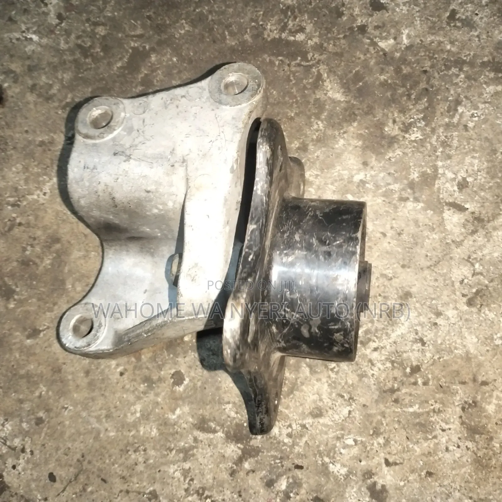 Mitsubishi Colt Gear Mount