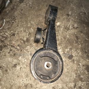 Lexus Engine Mounting - thumbnail 2