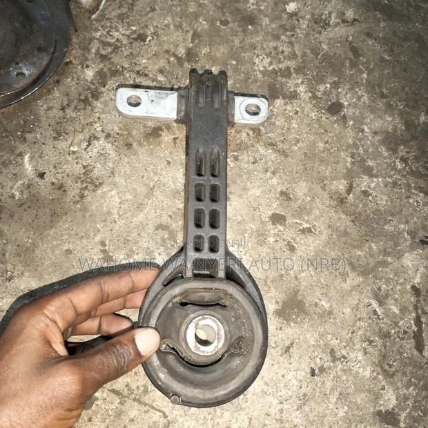 Gonda Stream Gear Engine Mounting - thumbnail 3