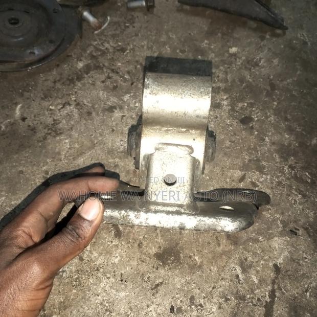 Mitsubishi Lancer Gear Mount - thumbnail 3