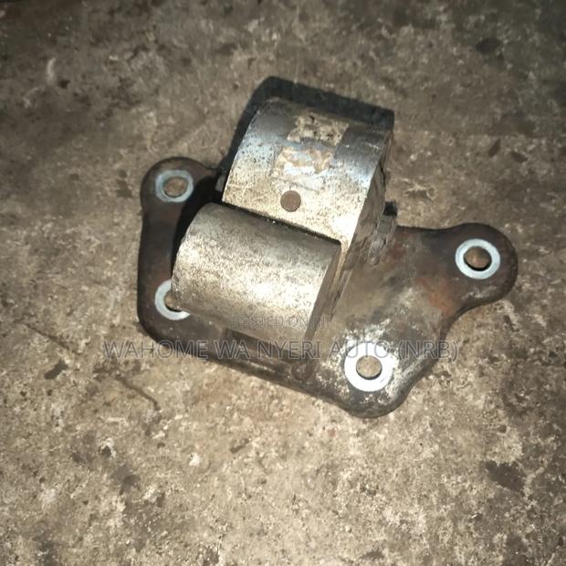 Mitsubishi Lancer Gear Mount - thumbnail 4