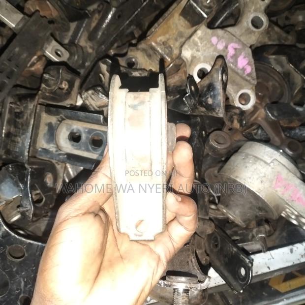 Mitsubishi Lancer Radiator Mount - thumbnail 3