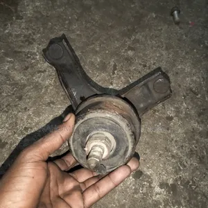 Harrier 240 Engine Mounting