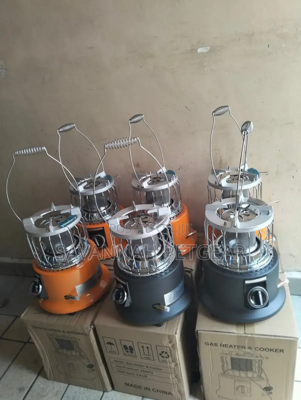 Ampia Gas Warmer Chicks and Chicken Brooder