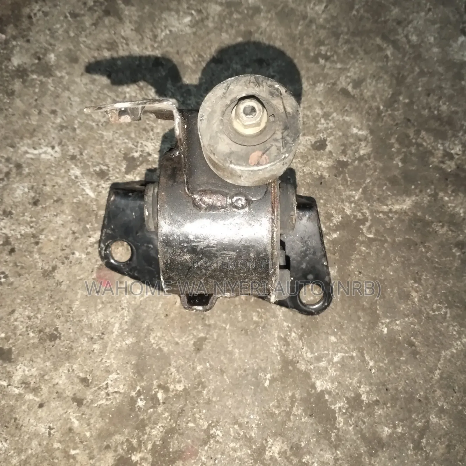 Voxy,Noah Old Model Gearbox Mounting