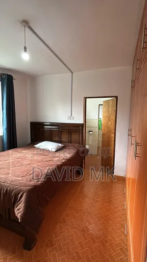 5bdrm Maisonette in Sukari for rent