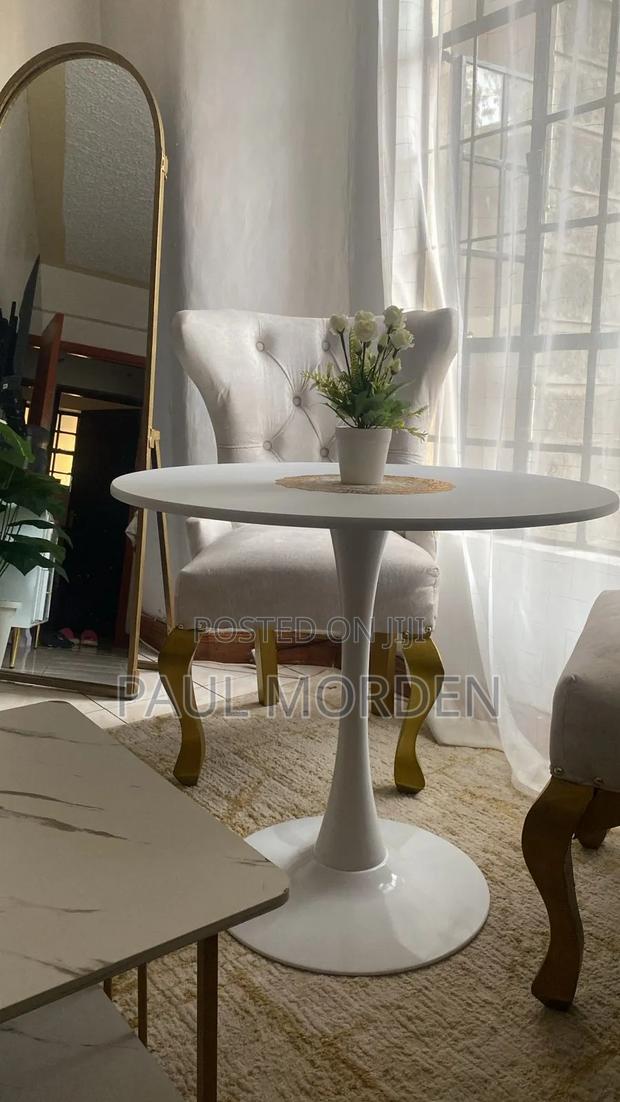 Round Dining Table