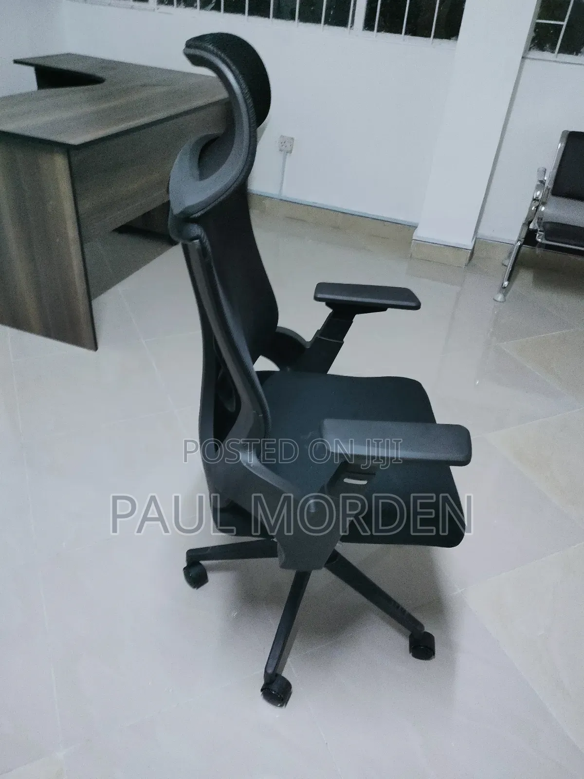 Black High Back Office Chair