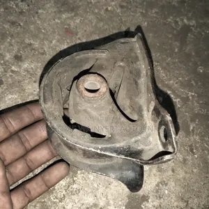 Honda CRV Gearbox Mounting