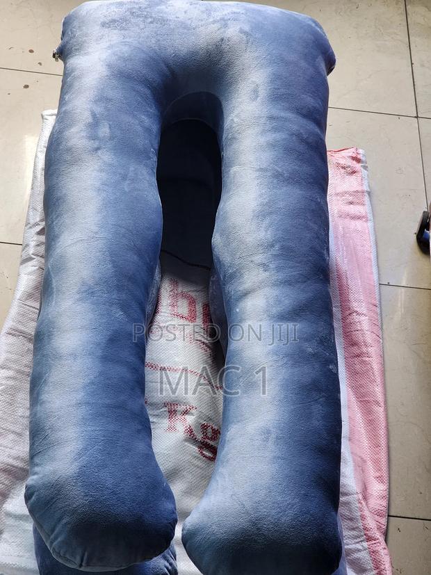 Velvet U Shaped Pregnancy Pillow - thumbnail 4