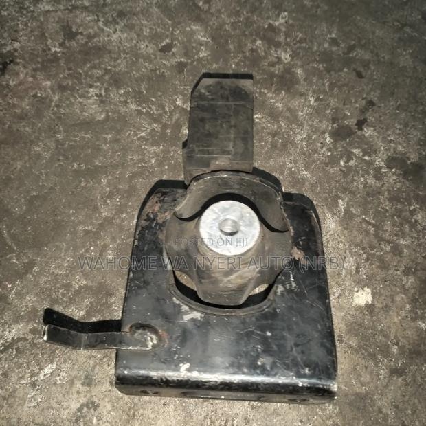 Premio 260,Wish New Model Radiator Mount - thumbnail 2