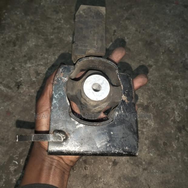 Premio 260,Wish New Model Radiator Mount - thumbnail 4