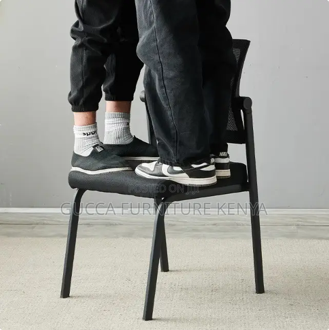 Offuce Chair: Comfortable Home Ergonomic Conference Chair