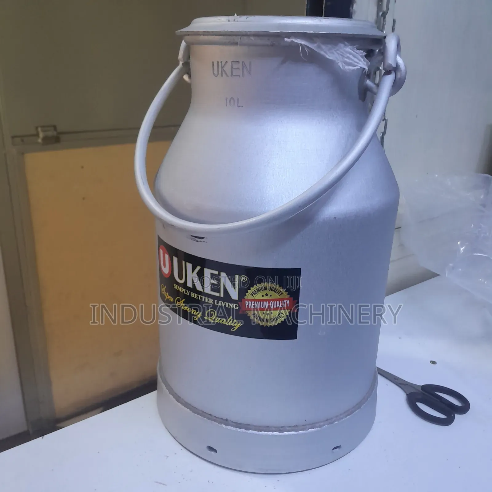 Milk Can Aluminium 10litres >