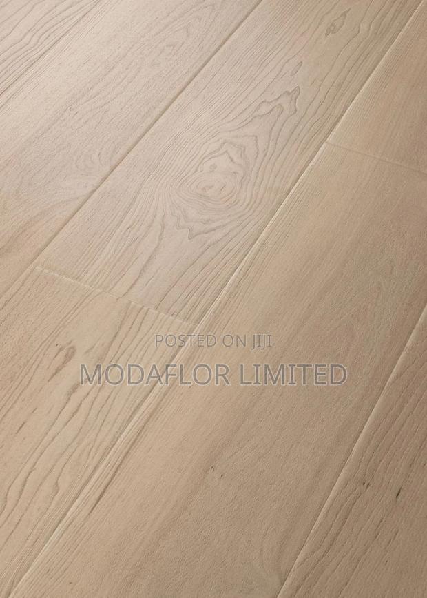 “When Style Meets Stability.”_vinyl Dryback Flooring Planks - main view
