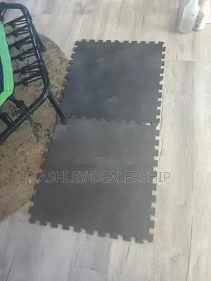 Interlocking Rubber Floor Tiles