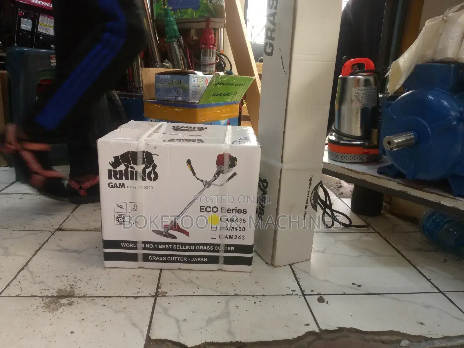 Rhino 4 Stroke Brushcutter