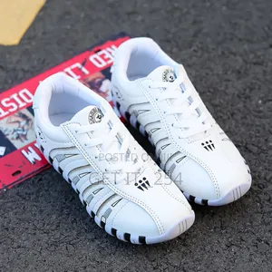 *Women's Soft Breathable Sneakers For Everyday Walking