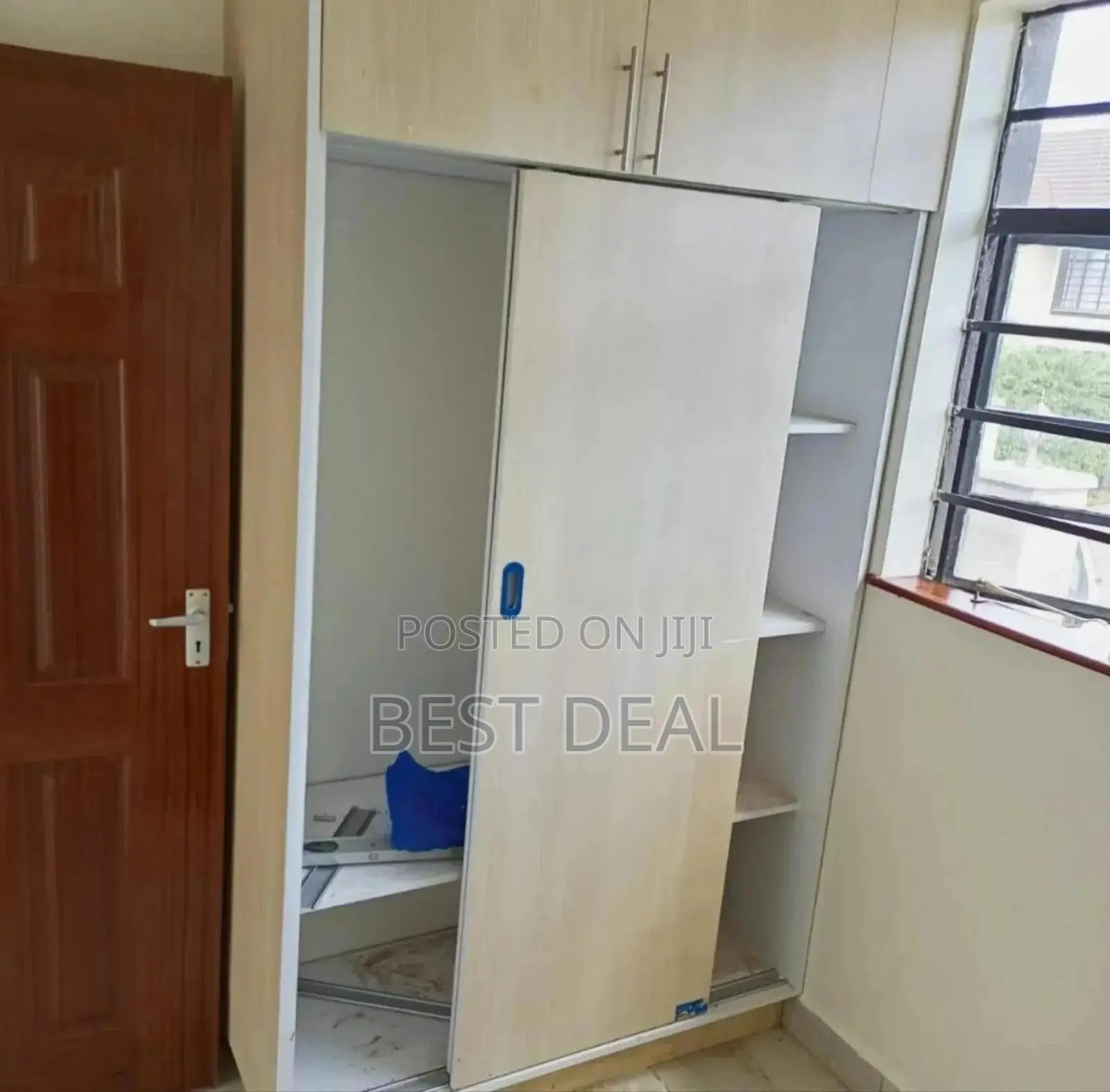 Wadrobe Sliding Door Mechanism